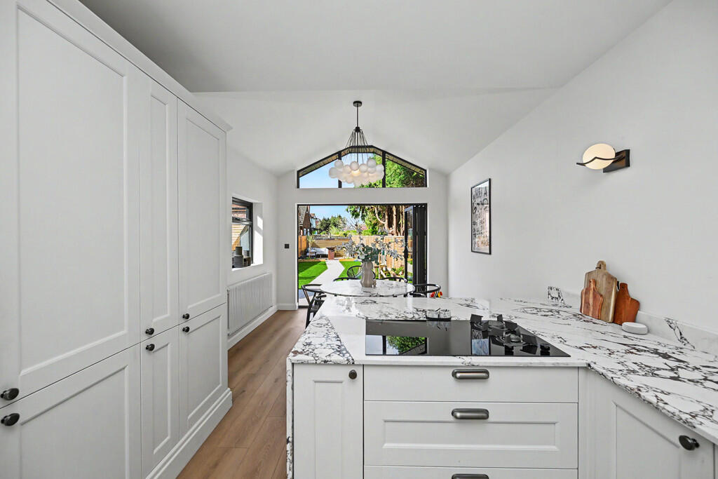 Fisher Avenue, Hillmorton, Rugby - More