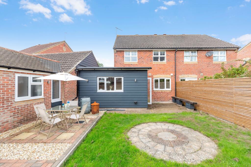 House in Salisbury - View 2