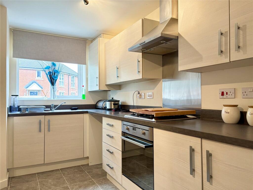 House in Oldham - View 5