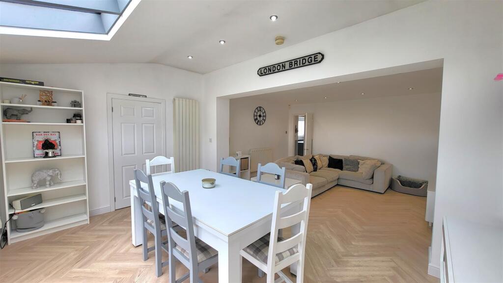 House in Peterborough - View 5