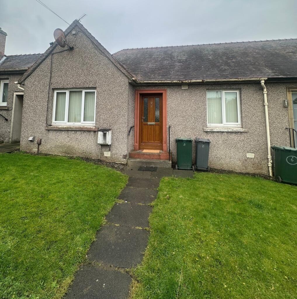 Main image of property: Parkgrove Path, Barnton, Edinburgh, EH4