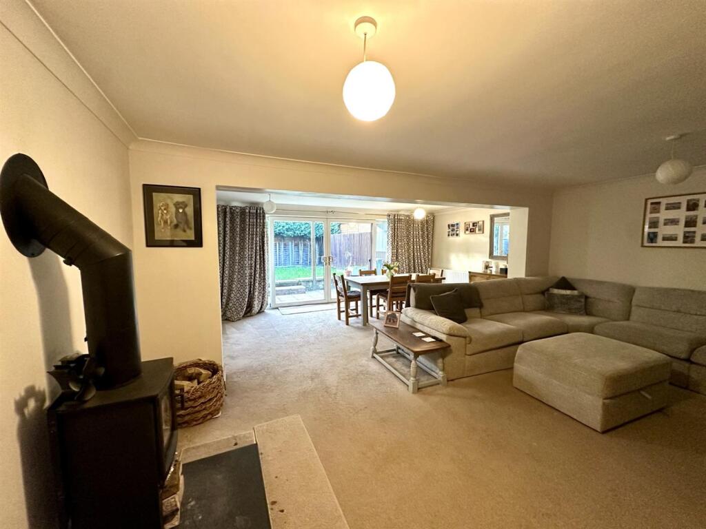 House in Swindon - View 4