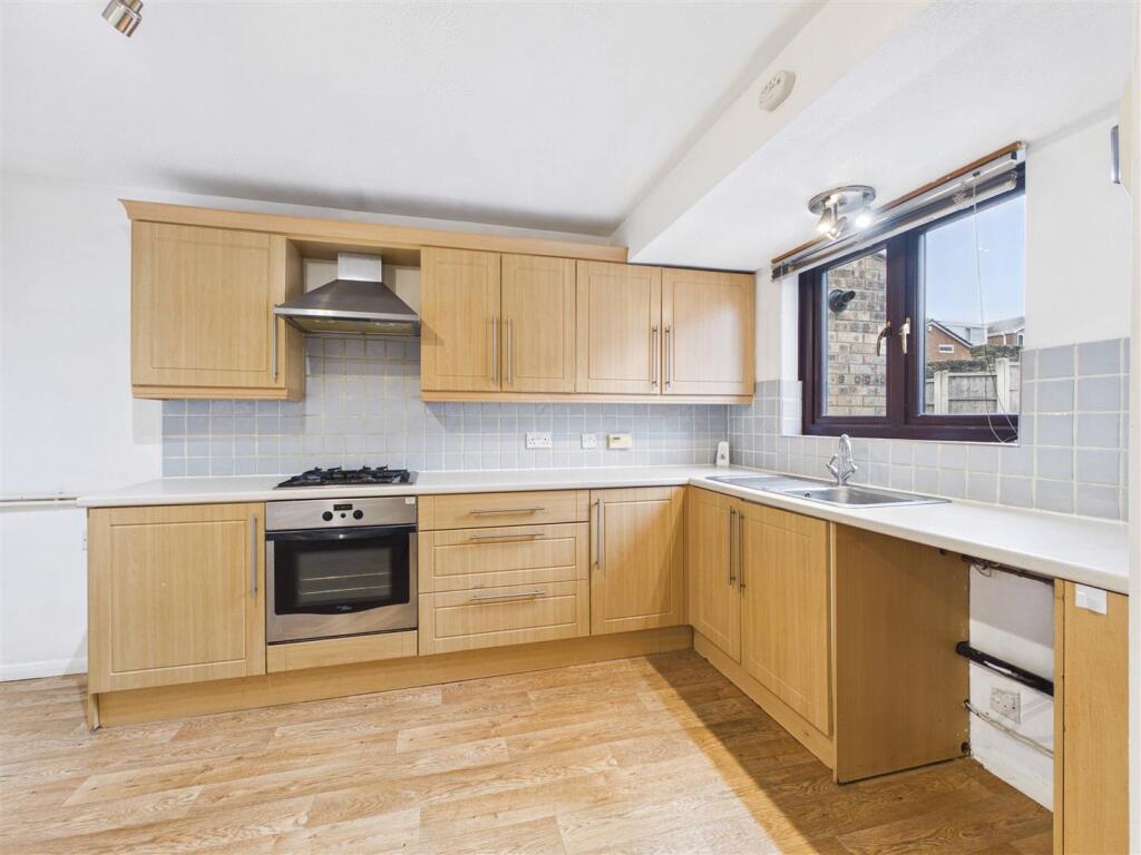House in Sheffield - View 4
