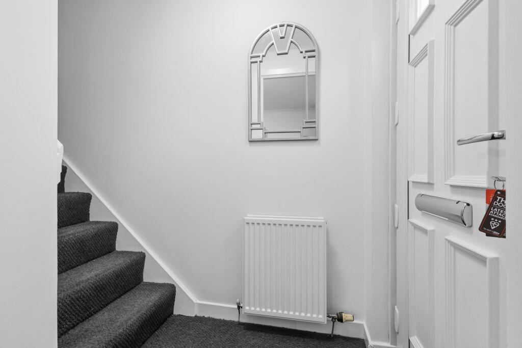 House in Kilmarnock, Hillhead, Grange - View 4