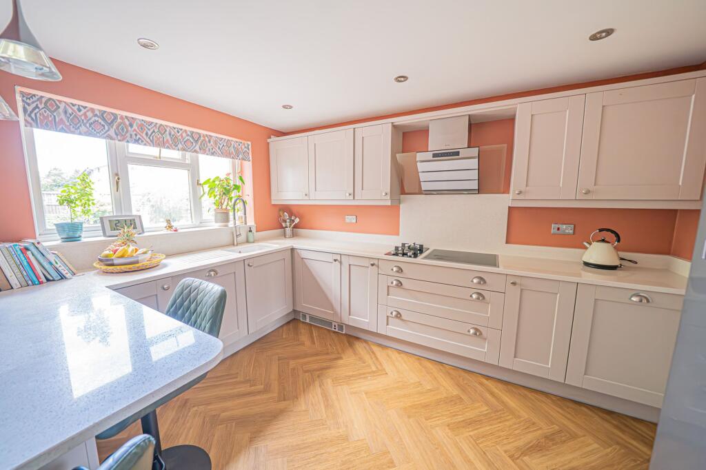 Finwood Close, Solihull, B92 - View 2