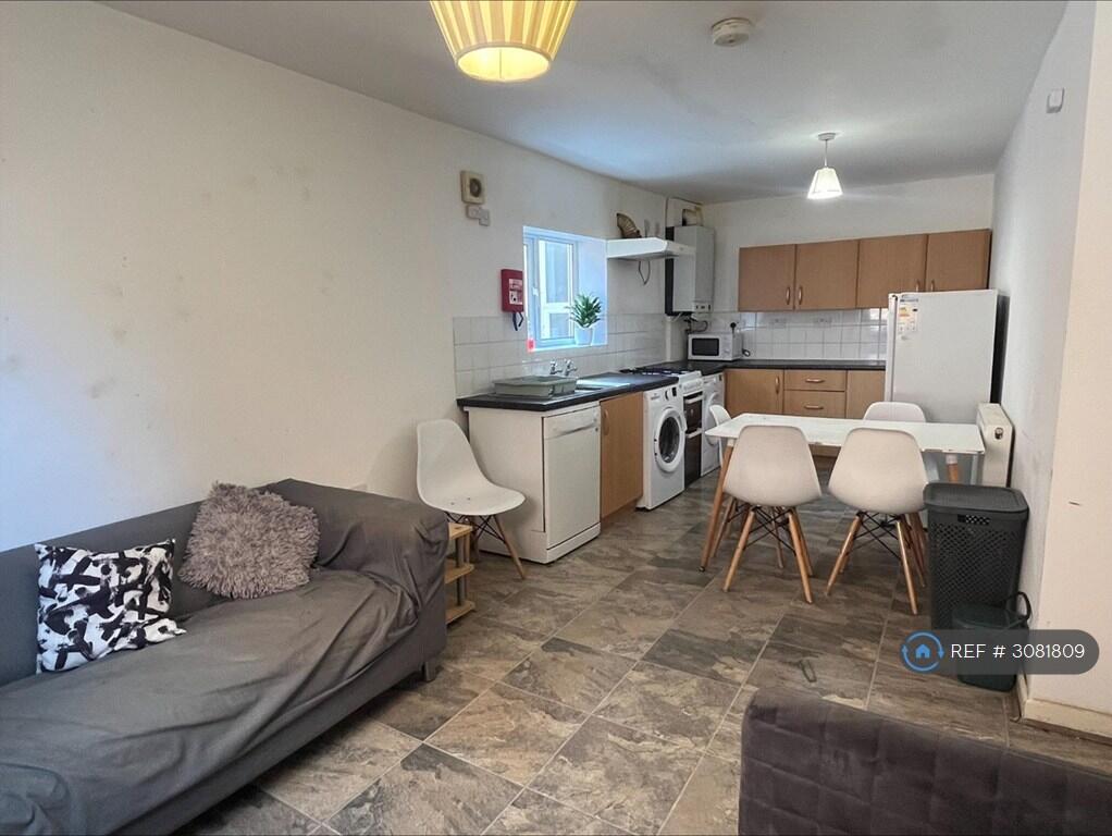 House in Coventry - View 4