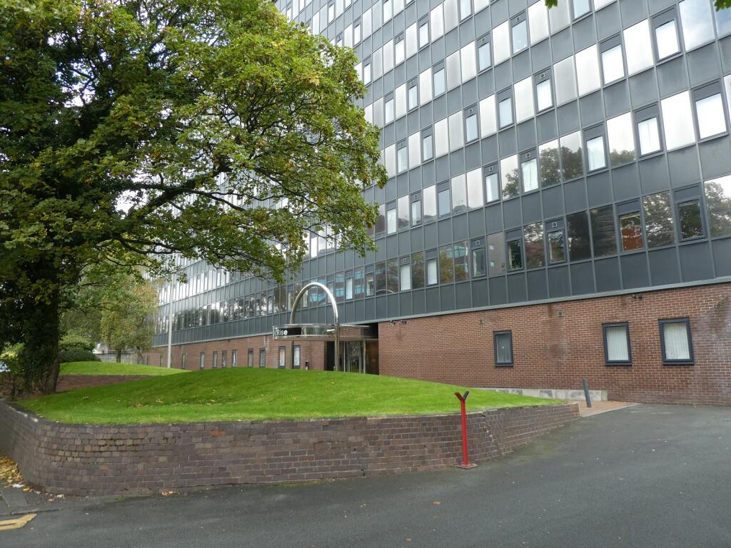 Main image of property: 73 Seymour grove, Old Trafford, Manchester. M16 0UB