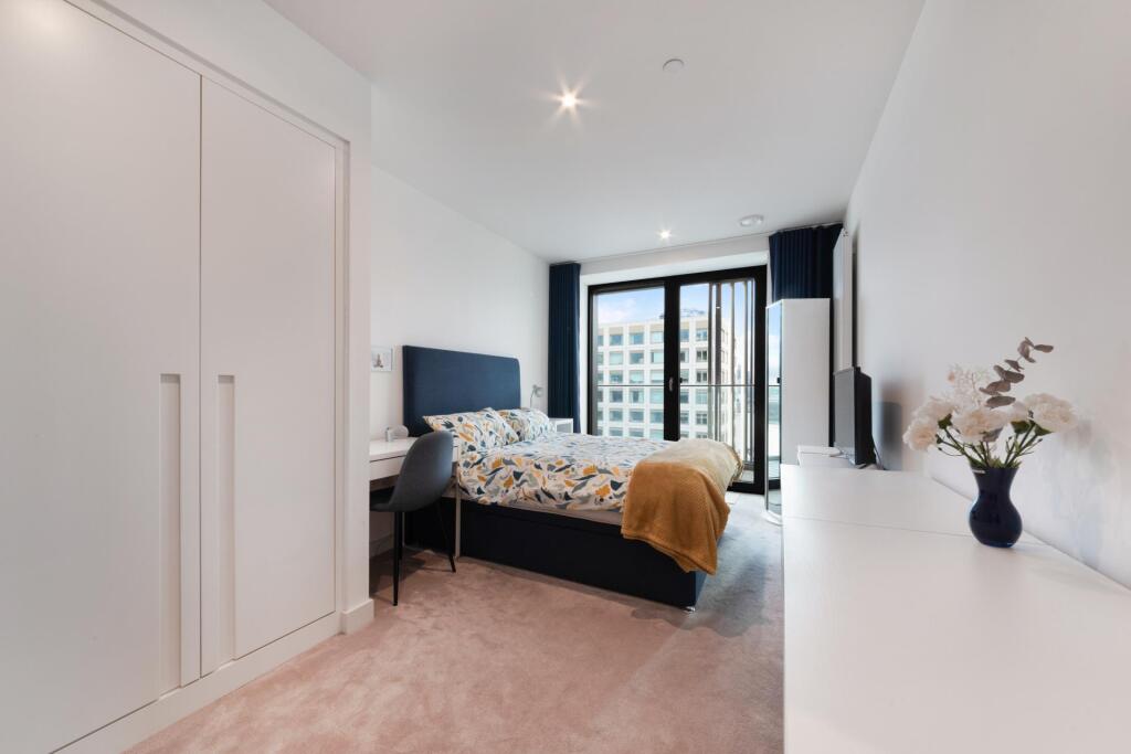 Marco Polo, Royal Wharf, E16 - View 4