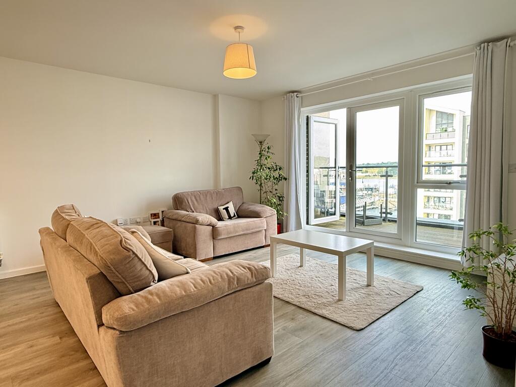 Apartment in Rochester - View 3