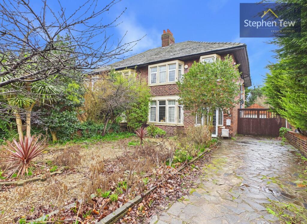 4-bed semi-detached on Newton Drive, Blackpool, FY3, £350,000