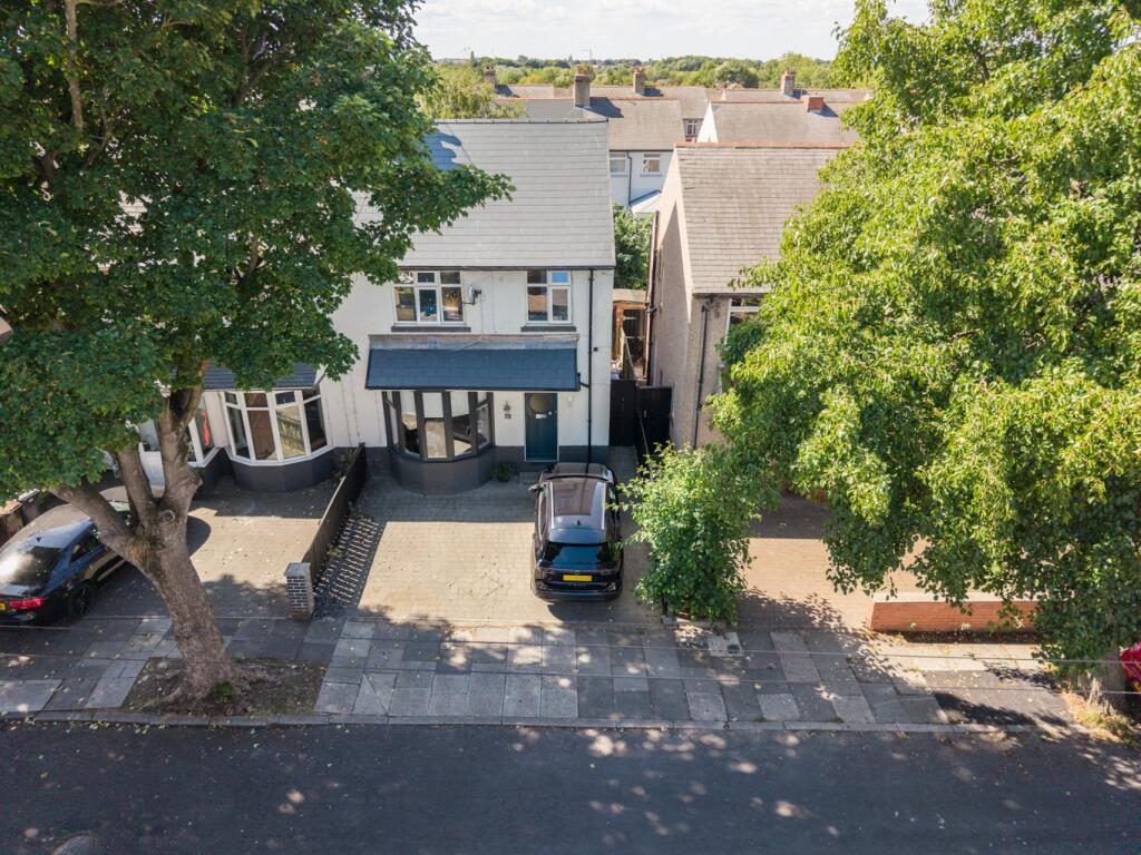 Main image of property: Hillfield, Whitley Bay, Tyne and Wear, NE25 9AJ