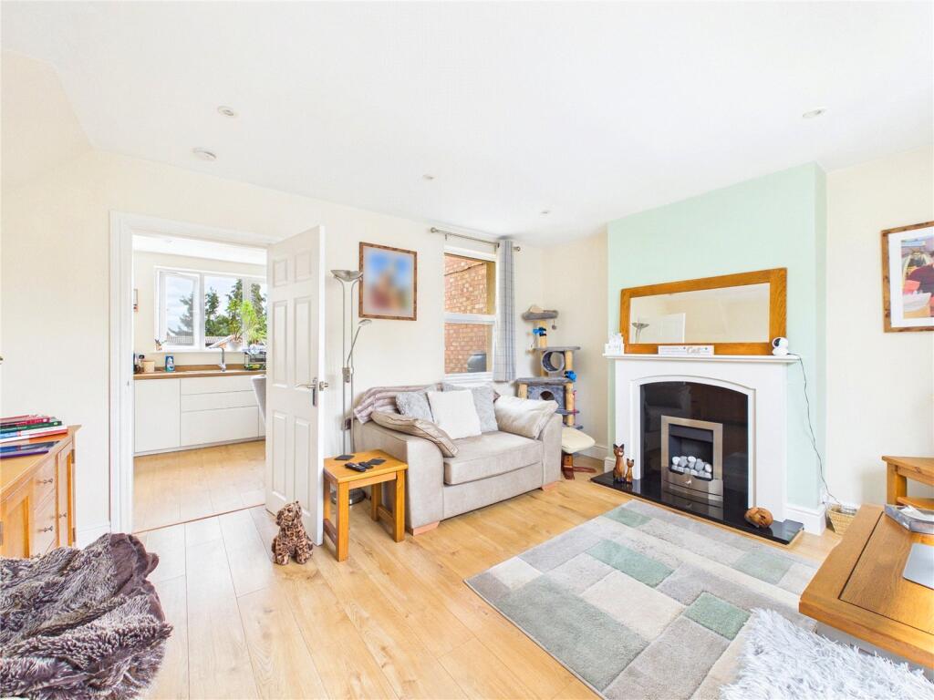 House in Worcester - More