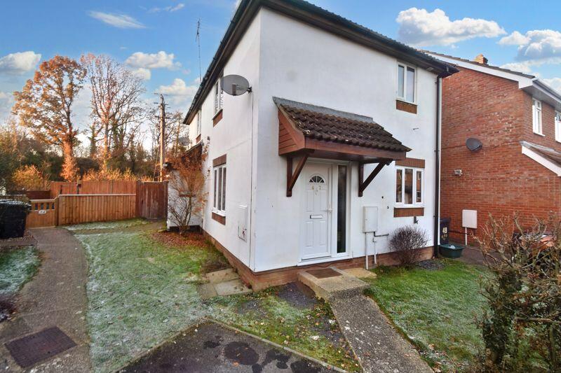 Main image of property: Renown Way, Chineham