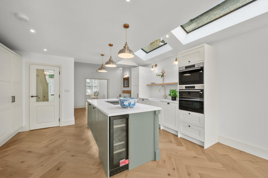 House in London - View 4