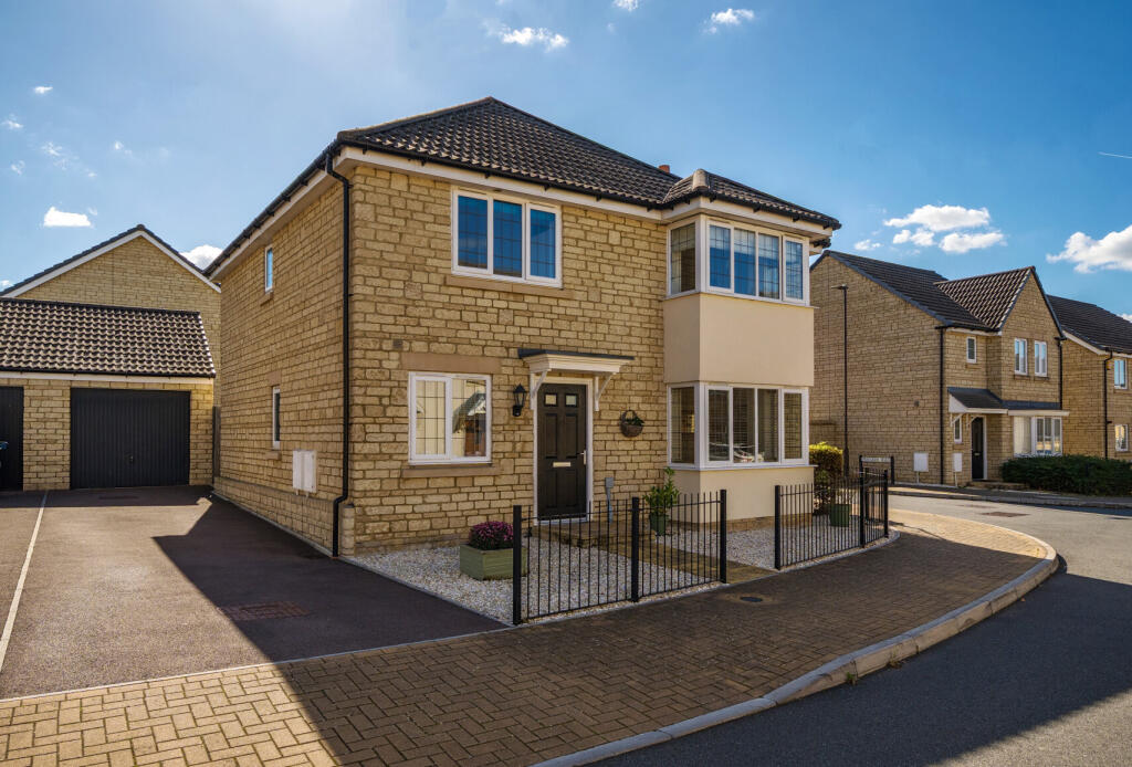 Main image of property: Hidcote Road, Brockworth, Gloucester, Gloucestershire, GL3