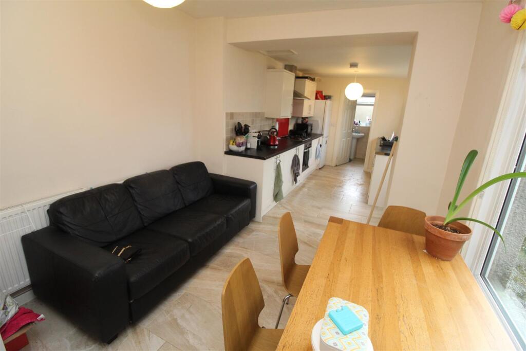 Talygarn Street, Gabalfa, Cardiff, CF14 3PT - View 2