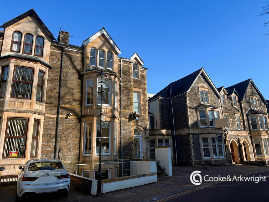 Main image of property: 18 St Andrews Crescent, 18 St. Andrews Crescent, Caerdydd, CF10 3DD