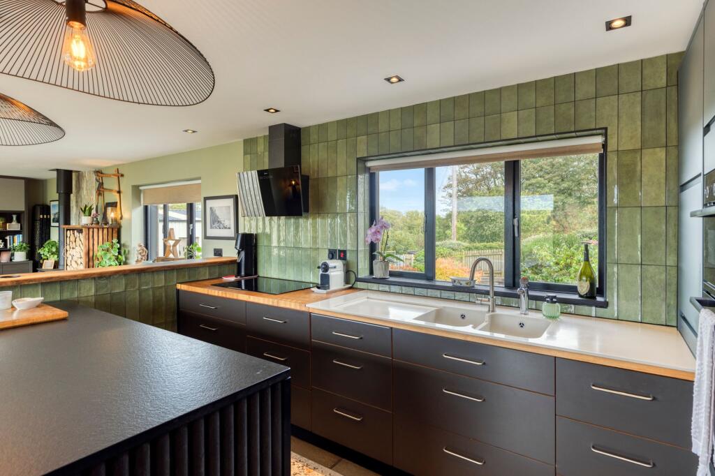 Camrose, Haverfordwest, SA62 - More