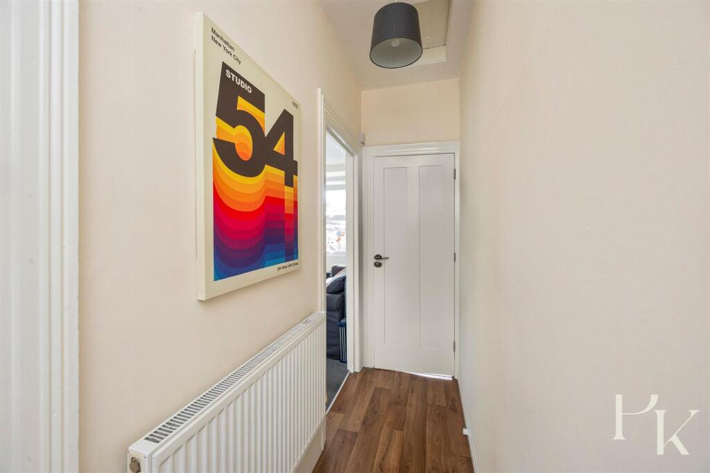 Apartment in Brighton - More