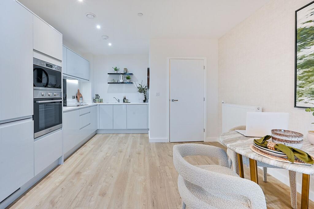 Main image of property: Printmakers Yard, Brentford, TW8