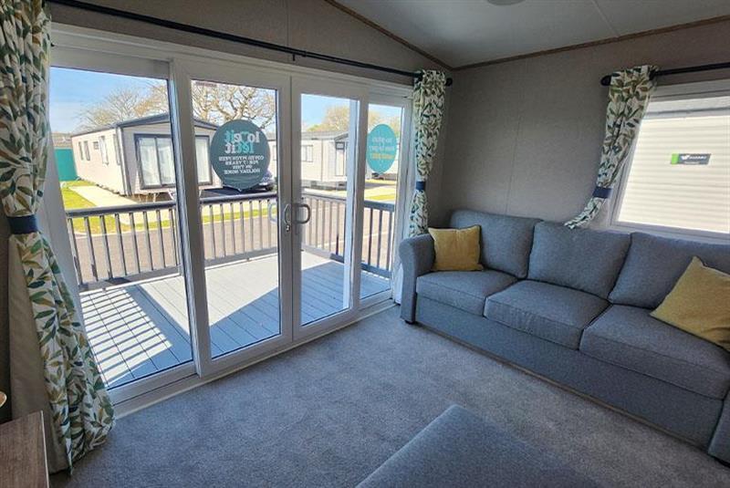House in Portsmouth - View 4