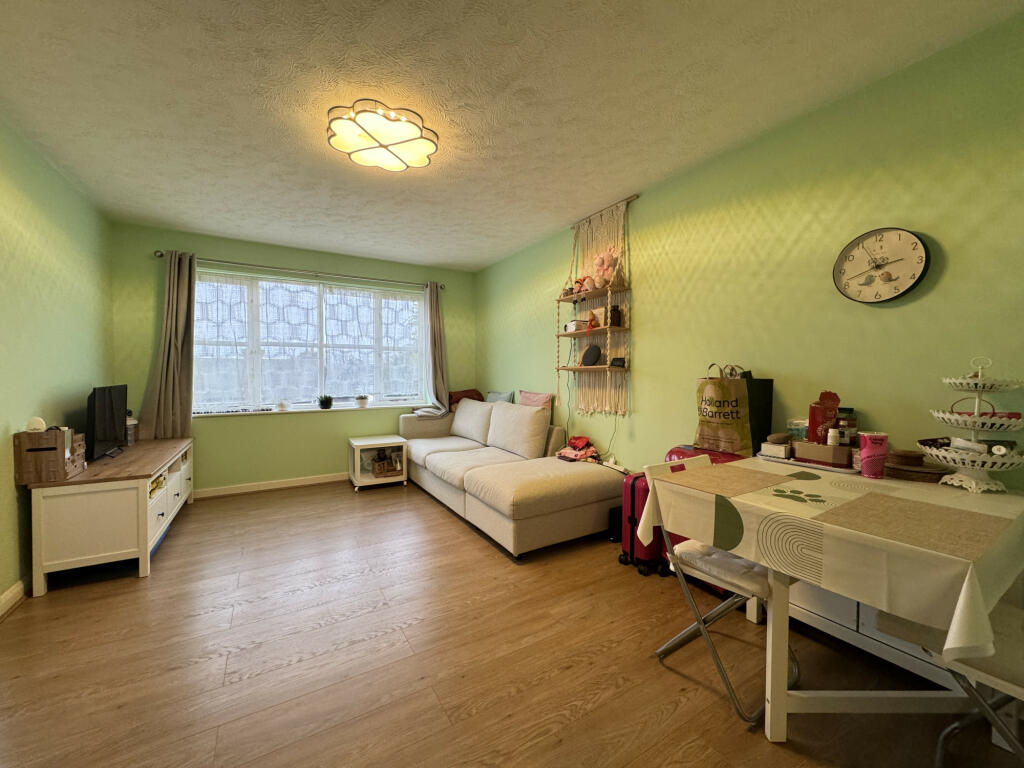 Apartment in London - View 2