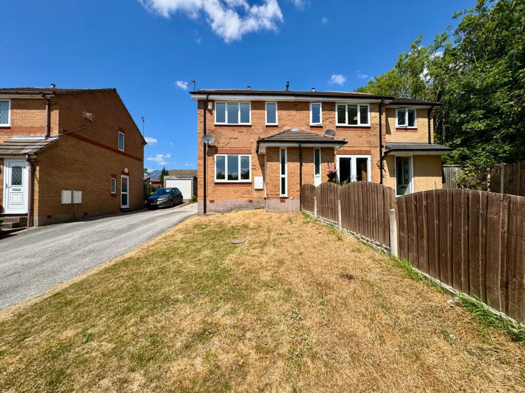 Main image of property: Wareham Grove, Dodworth, Barnsley, S75 3LU