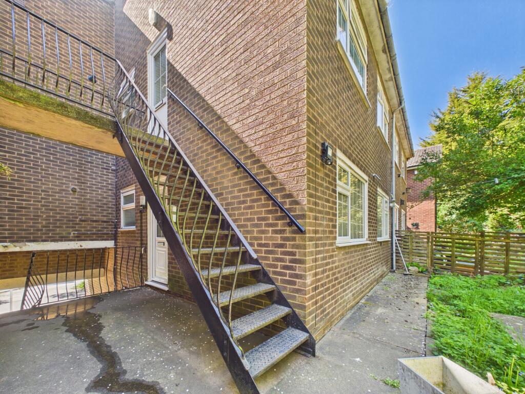Apartment in Gedling - View 5