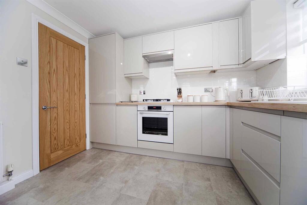 House in Peterlee, County Durham - View 6