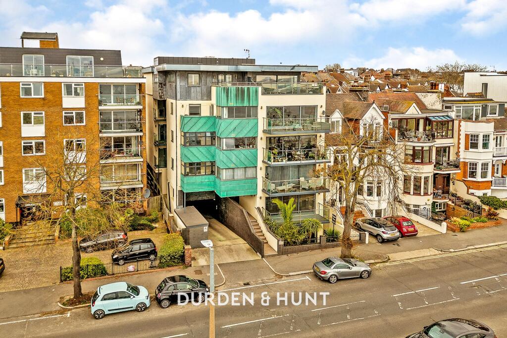 Main image of property: Grand Parade, Leigh-On-Sea, SS9