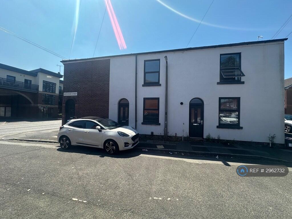 Main image of property: Grosvenor St, Manchester, M26
