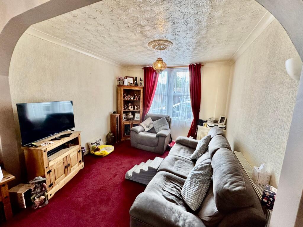 House in Rushden, North Northamptonshire - View 4