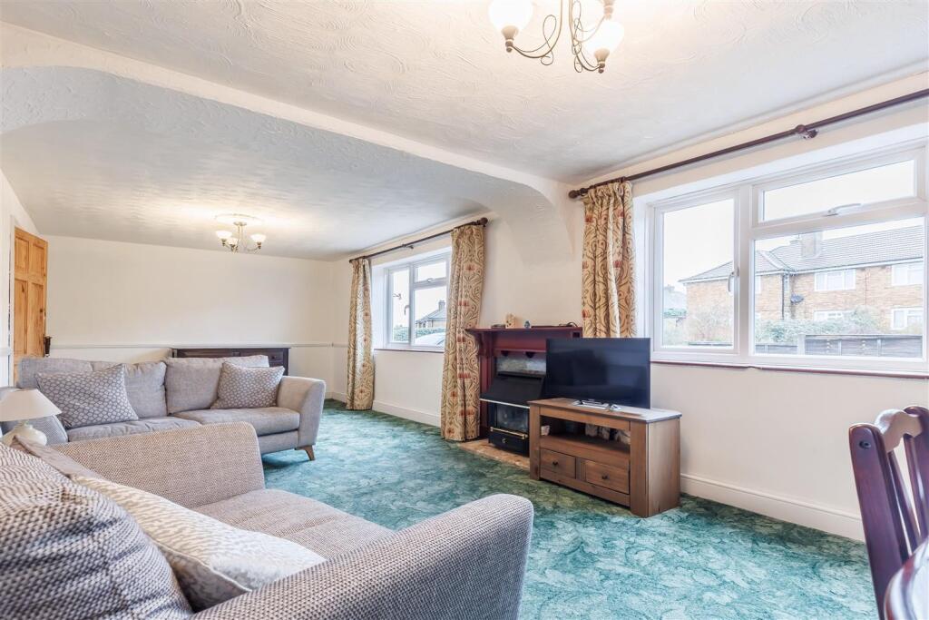 Beaconfield Avenue, Epping photo 3