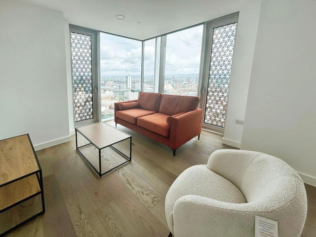 Apartment in Manchester - View 5