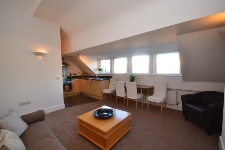 House in Exeter - View 3