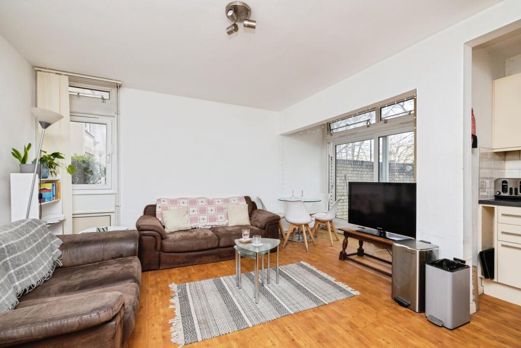 Main image of property: Cedars Road, London, SW4