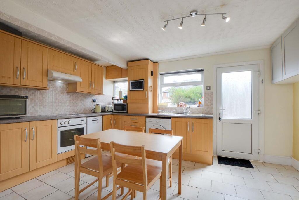 Main image of property: Arnold Avenue, South Wigston, Leicester