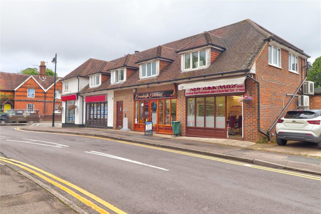 2-bed flat on Village Way, Cranleigh, Waverley, Surrey, GU6, £200,000
