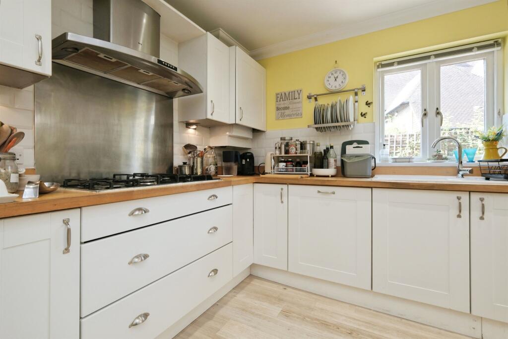 House in Lewes, Ringmer - More