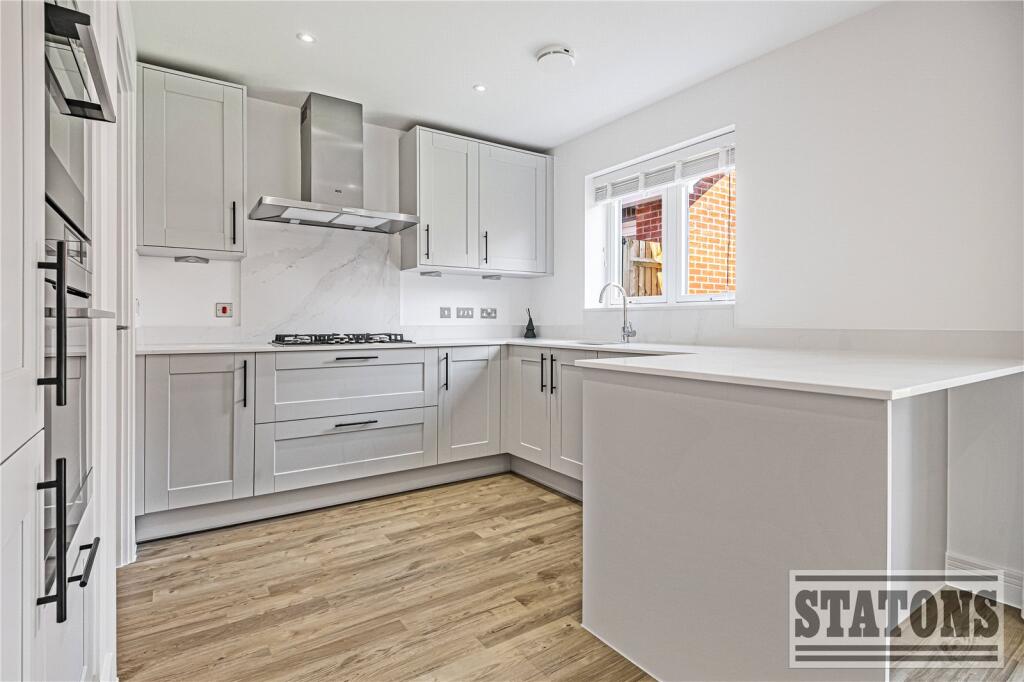 King George's Vale, Coronation Avenue, Cuffley, Potters Bar, EN6 - Aanzicht 5