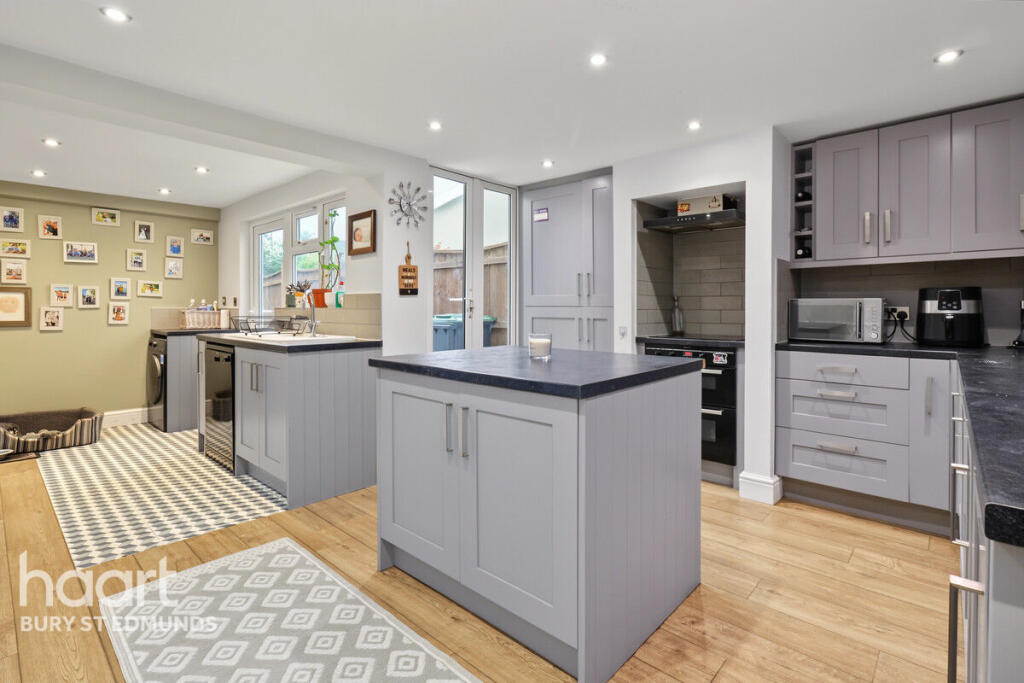 House in Mid Suffolk, Combs Ford, Stowmarket - View 5