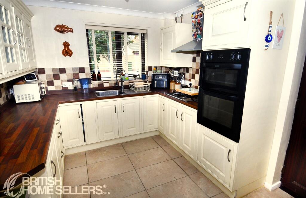 House in Great Yarmouth, Townlands, Bradwell - View 3