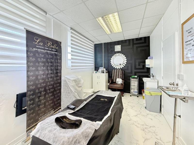 Main image of property: Treatment Rooms, 76 Pendleton way, Salford M6 5FW