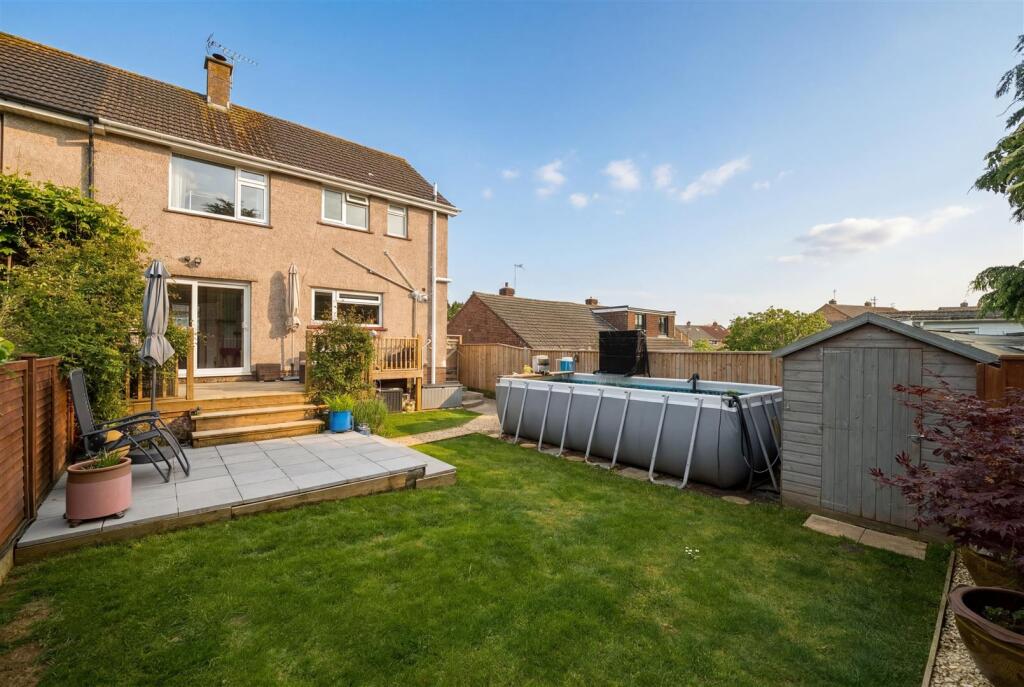 House in Nailsea, North Somerset - View 3