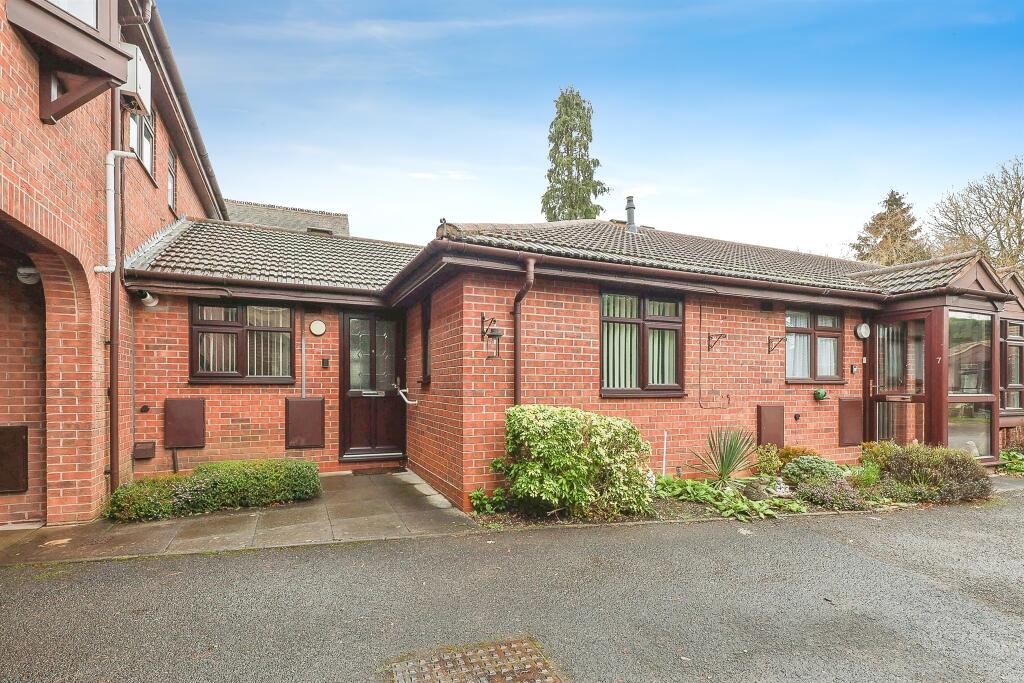 Main image of property: Kenilworth Road, Balsall Common, Coventry