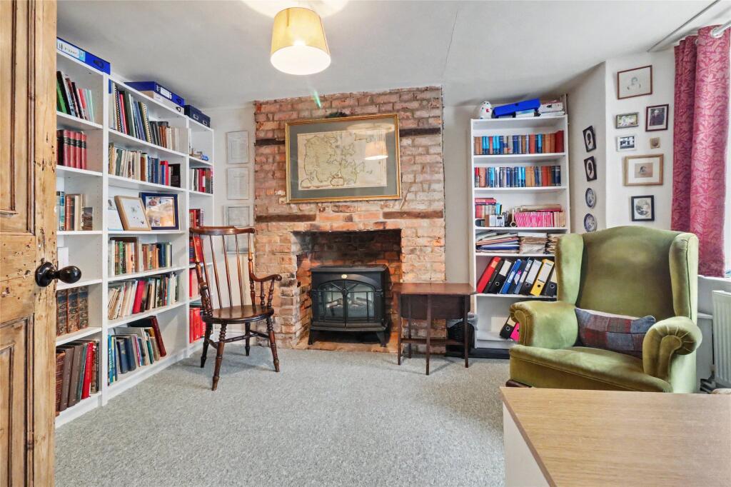 House in North Devon, South Molton - More