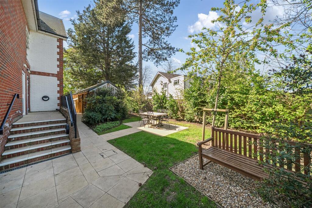 Property photo 11