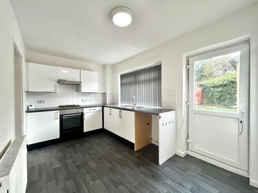 House in Hull - View 3
