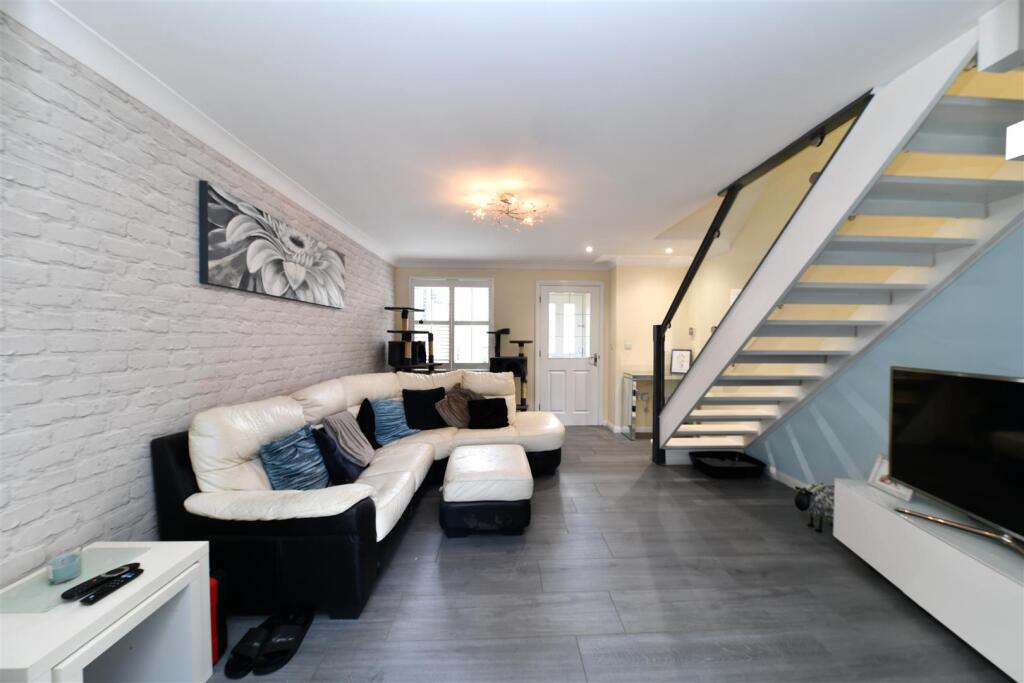 House in Stevenage - View 2