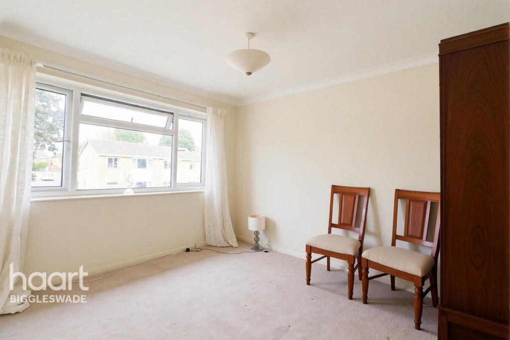 House in Biggleswade, Central Bedfordshire - View 4